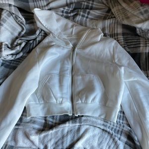 cropped zip up